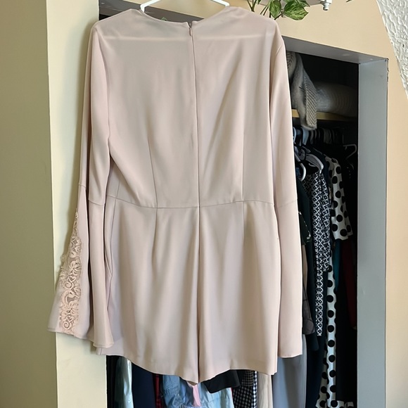 BCBG romper - dry cleaned - Picture 3 of 3